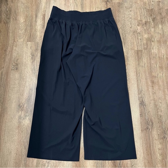 Athleta Cosmic Crop Wide Leg Pants in Black - Picture 4 of 12